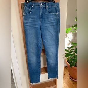 Good American cropped skinny jeans